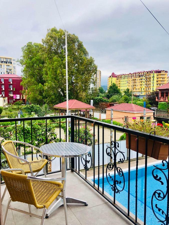 #Home-11 Batumi Luaran gambar
