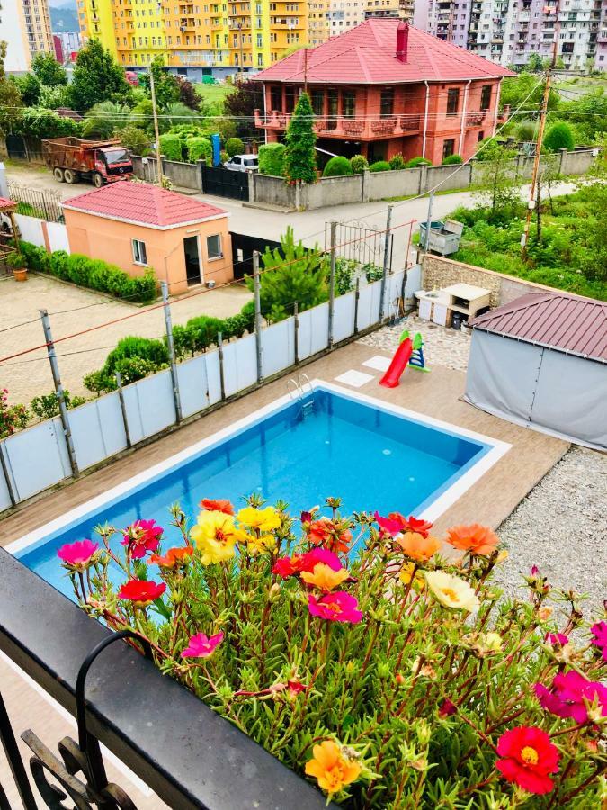 #Home-11 Batumi Luaran gambar
